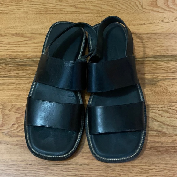 Black Cole Haan men’s sandals 9 1/2! No box - Picture 1 of 3